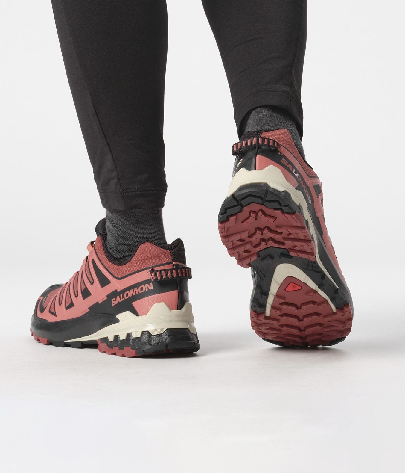 XA PRO 3D V9 GORE-TEX Trail Running Shoes - SalomonGCC