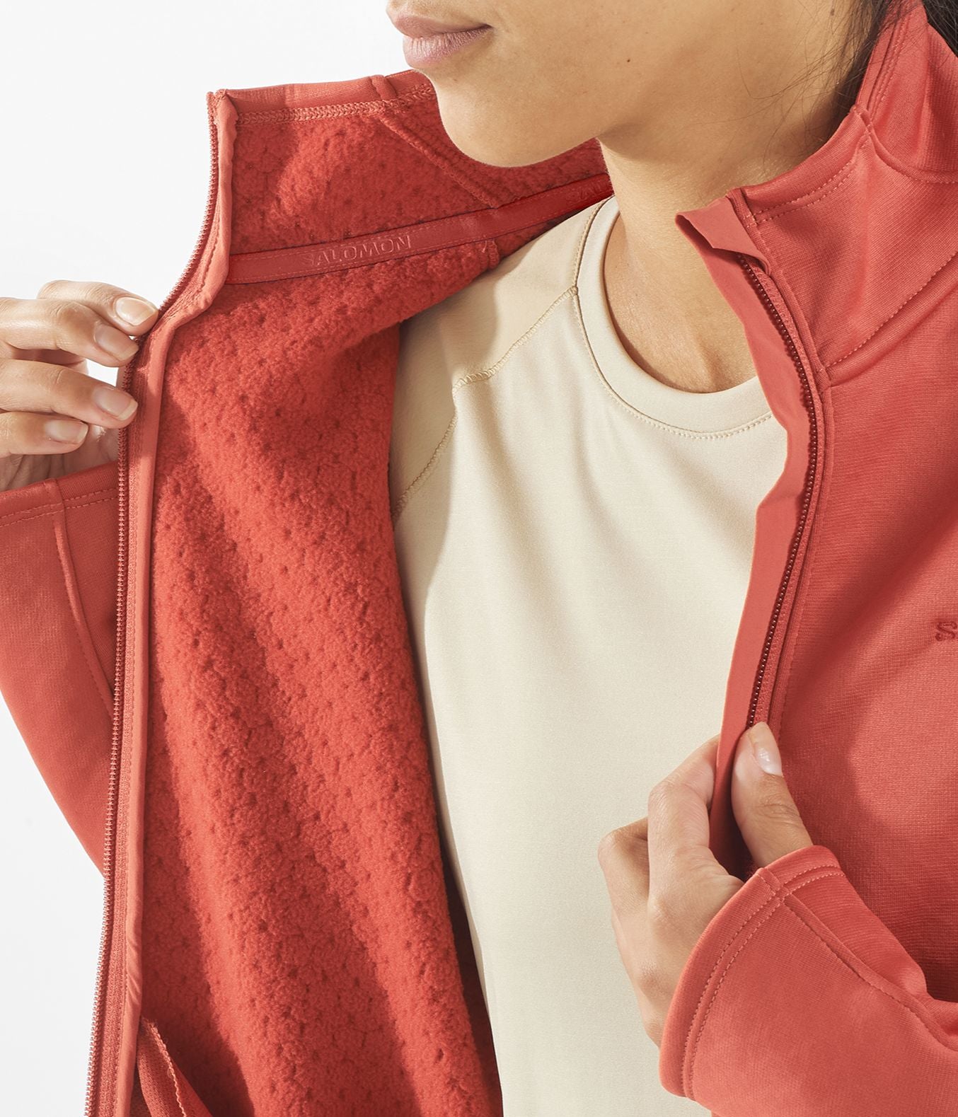 ESSENTIAL MIDFLEECE
