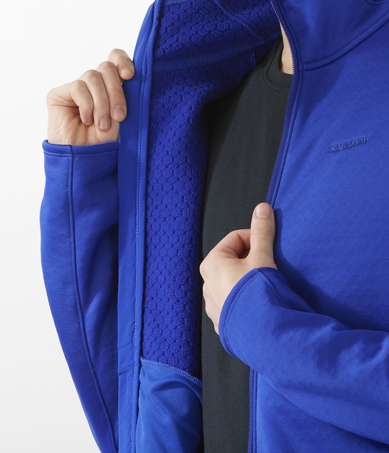 ESSENTIAL MIDFLEECE
