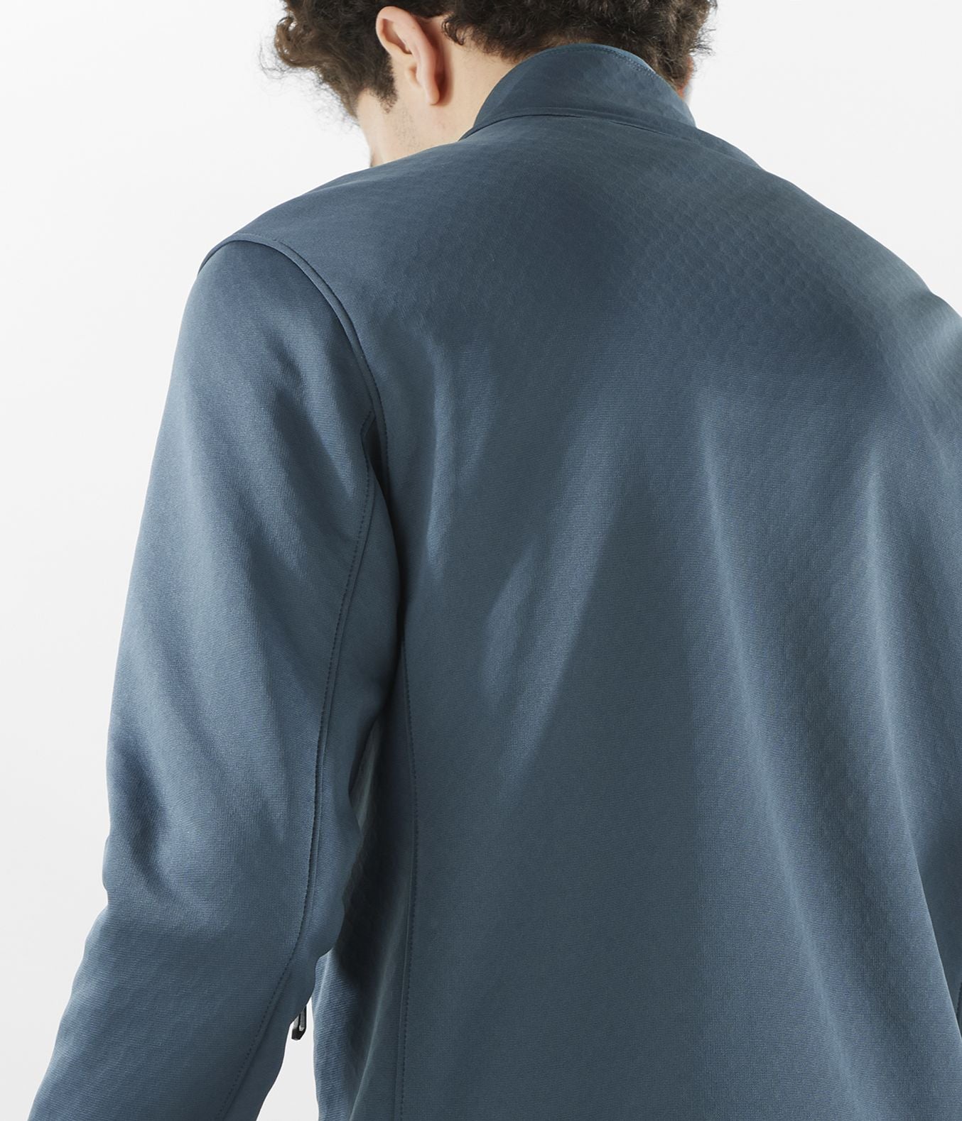ESSENTIAL MIDFLEECE