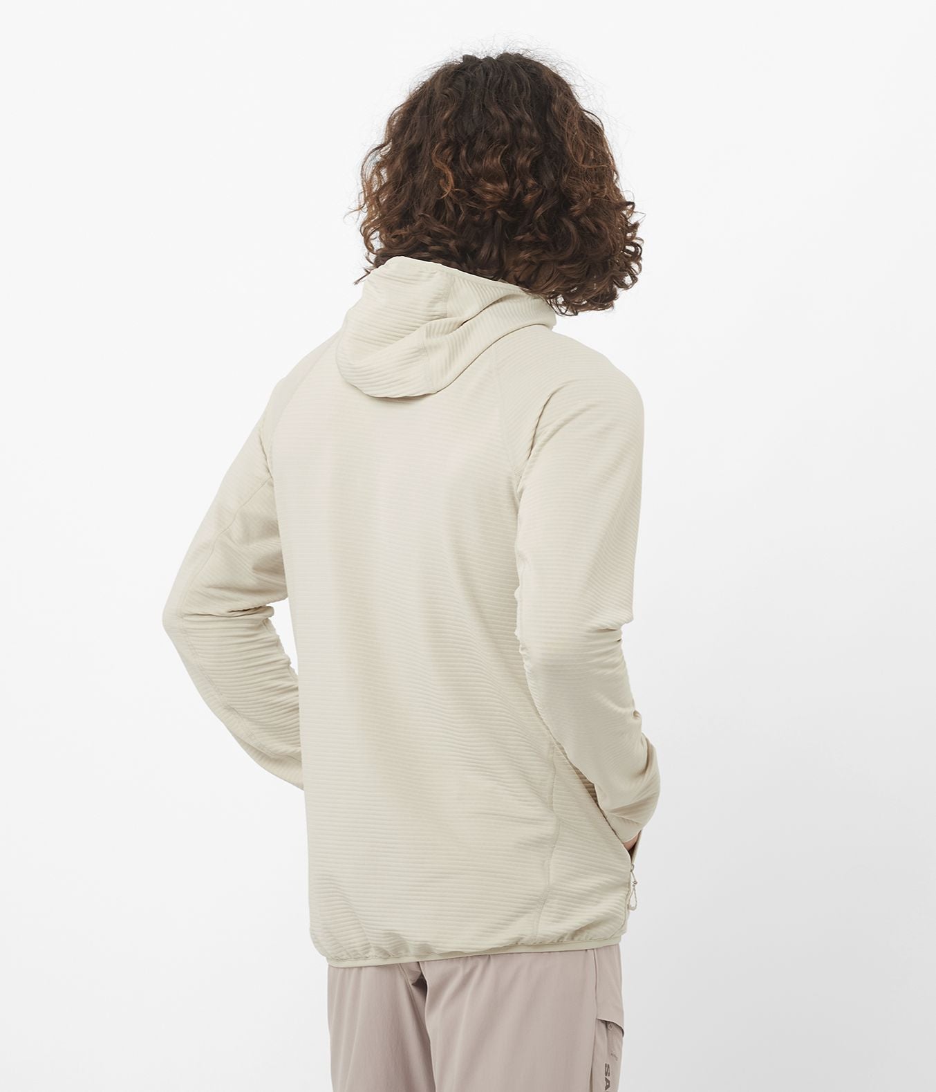 ESSENTIAL LIGHTWARM